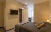 Туры в отель Carla's Rooms with Private Bathroom & Kitchen