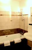 Туры в отель Logis Hotel-Restaurant Saint Romain
