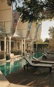 Туры в отель Mambo Beach Resort
