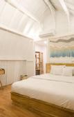 Туры в отель Mambo Beach Resort