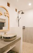 Туры в отель Mambo Beach Resort