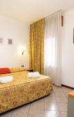 Туры в отель CAMELIA ROOMS VENICE GUESTHOUSE