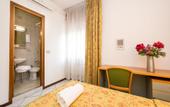 Туры в отель CAMELIA ROOMS VENICE GUESTHOUSE