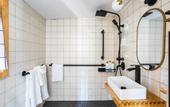 Туры в отель The Herwood Inn