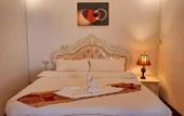 Туры в отель MONSANE VILLA (Centrally located, opposite the night market)
