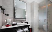 Туры в отель Radisson Red Yangzhou Slender West Lake
