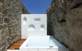 Туры в отель WhiteArt Suites