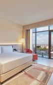 Туры в отель Hilton Gurugram Baani City Centre