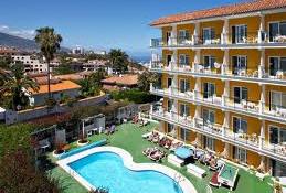 La Carabela Apartments 3*