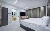 Туры в отель HOUND HOTEL