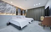 Туры в отель HOUND HOTEL