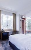 Туры в отель The Lakes Hotel, Rosebery