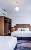 Туры в отель The Lakes Hotel, Rosebery