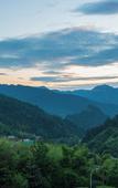 Туры в отель Serenity Valley (Zhangjiajie National Forest Park Shop)