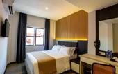 Туры в отель De Quinton Hotel
