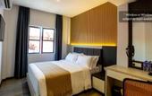 Туры в отель De Quinton Hotel