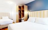 Туры в отель Hotel de Menilmontant