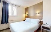 Туры в отель Hotel de Menilmontant