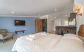 Туры в отель Nakas Suites