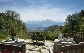 Туры в отель Romantik Hotel die Gersberg Alm mit Panorama uber Salzburg und Outdoorpool ab Mai