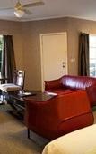 Туры в отель Eltham Gateway Hotel