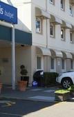 Туры в отель ibis budget Canberra