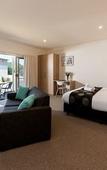 Туры в отель Boathouse Resort Studios & Suites