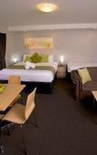 Туры в отель Boathouse Resort Studios & Suites