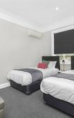 Туры в отель Horse and Jockey Hotel Homebush