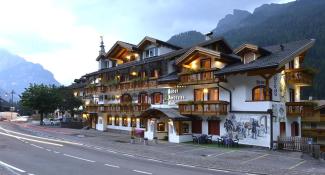 Andreas hotel 4*