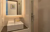 Туры в отель Red Door