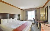 Туры в отель Woodbine Hotel and Suites