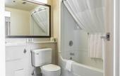 Туры в отель Embassy Suites by Hilton Montreal Airport