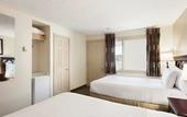 Туры в отель Days Inn by Wyndham Montreal East