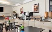 Туры в отель Days Inn by Wyndham Montreal East