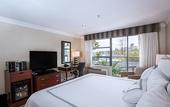 Туры в отель Granville Island Hotel