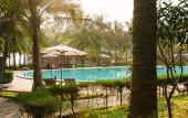 Туры в отель Lang Co Beach Resort