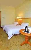 Туры в отель Huaqiao Hotel