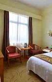 Туры в отель Huaqiao Hotel