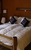 Туры в отель Yangshuo Village Inn(By Moon Hill)