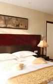 Туры в отель RoyalRae ZhongYiPengAo Hotel