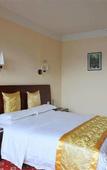 Туры в отель Emeishan Grand Hotel (Emeishan Scenic Area Baoguo Temple)