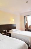 Туры в отель Emeishan Grand Hotel (Emeishan Scenic Area Baoguo Temple)