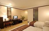 Туры в отель Qingshan Yunshe, earth village (Lijiang store, West Yangshuo Street)