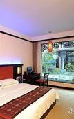 Туры в отель Qingshan Yunshe, earth village (Lijiang store, West Yangshuo Street)