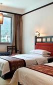 Туры в отель Qingshan Yunshe, earth village (Lijiang store, West Yangshuo Street)