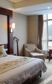 Туры в отель Hengdian World Studios · Grand Hotel (Near Qin Dynasty Palace & Riverside Scene Qingming Picture)