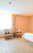 Туры в отель Homeinn Plus Hotel (Qingdao Licun Subway Station Pedestrian Street)