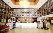 Туры в отель Wode Aladdin Hotel (Qingdao Railway Station East Square Zhanqiao)