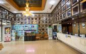 Туры в отель Wode Aladdin Hotel (Qingdao Railway Station East Square Zhanqiao)